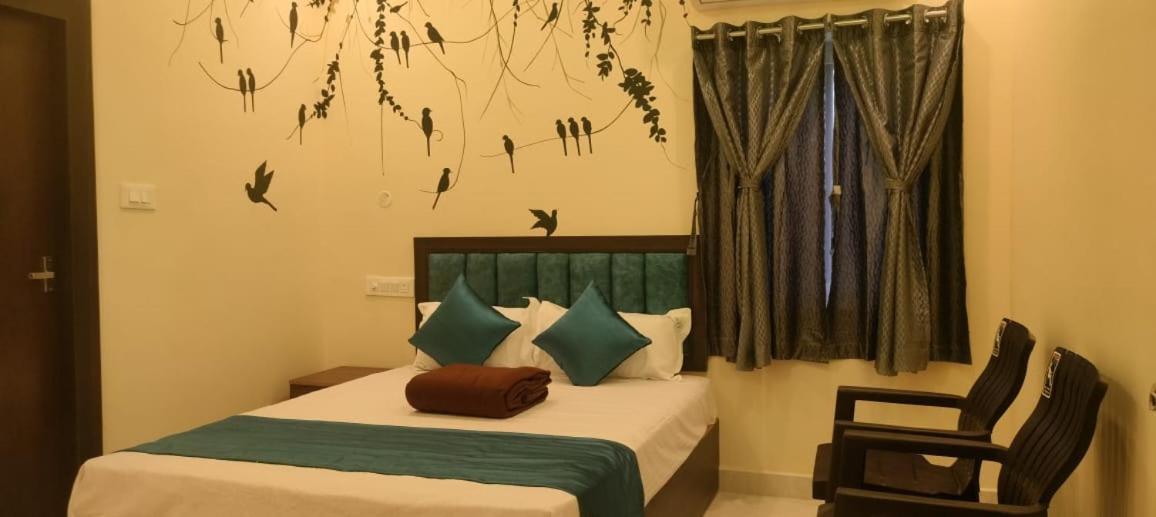 Lalitha Karunya Residency A/C Hotel Bapatla Exterior photo